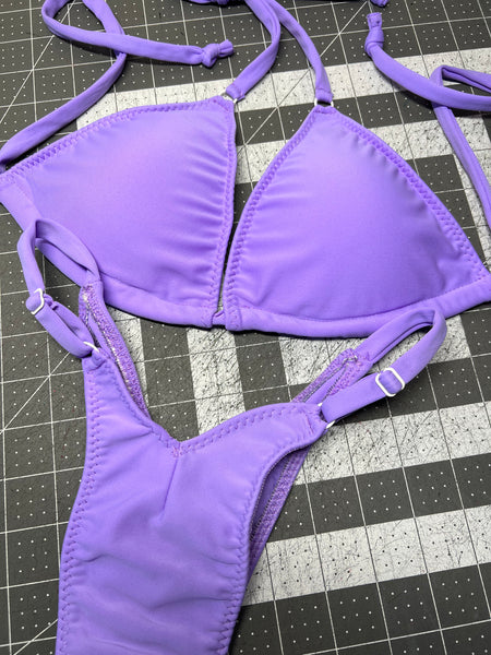 Wellness Posing / Lavender Purple