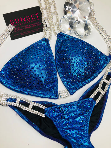 Ships ASAP Capri Glam